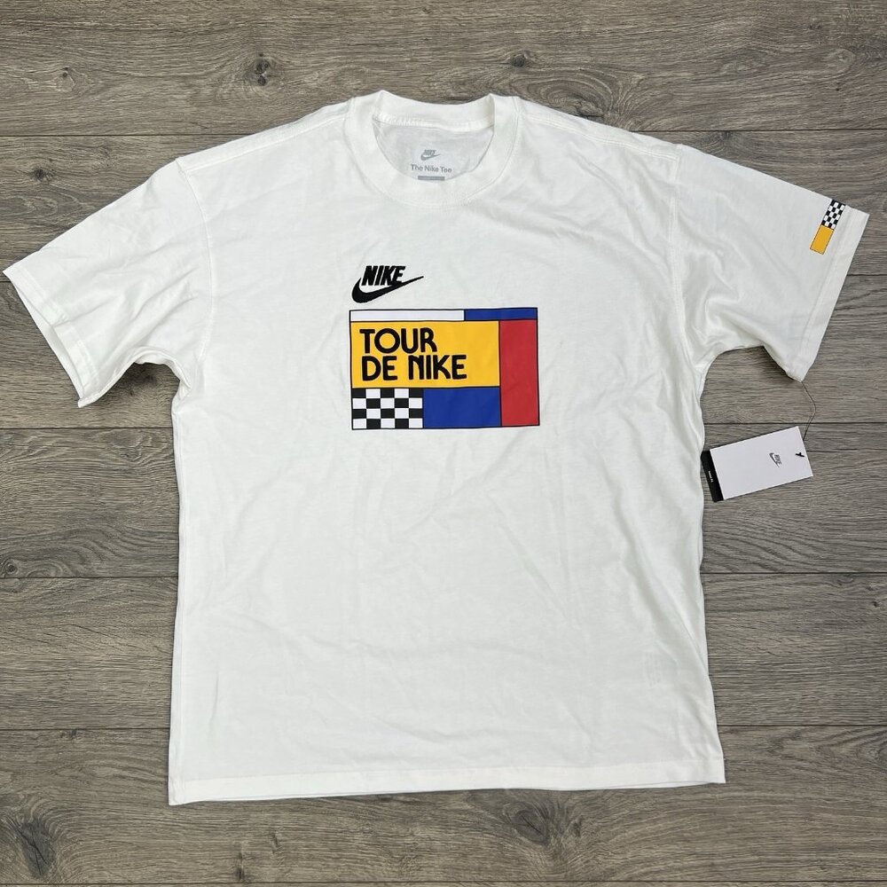 Nike T Shirt Size Medium Mens White Sportswear Tour De Graphic $45